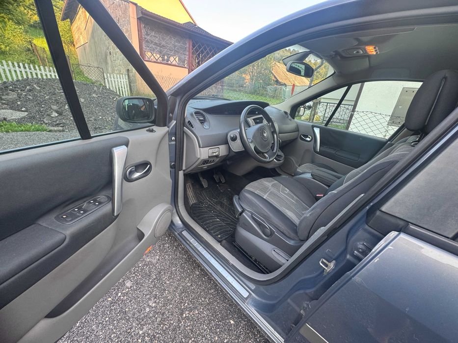 Renault SCENIC  2006r.   1.6  Klimatronic