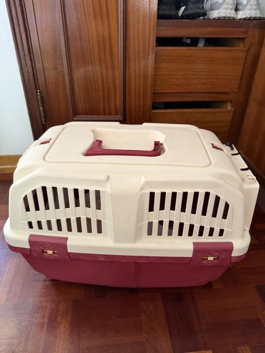Vendo transportadora de cão ou gato