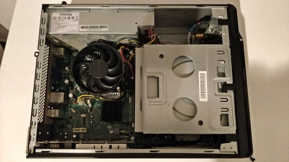 Computador fixo (Bom Estado)