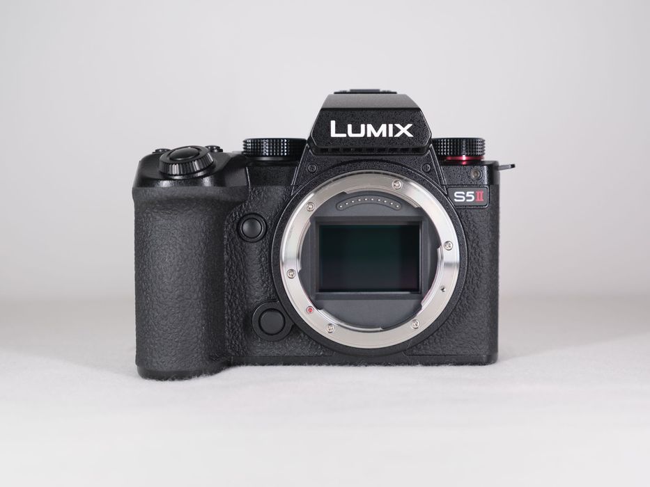 panasonic lumix s5ii - купить фототехнику, видеоаппаратуру - Цена