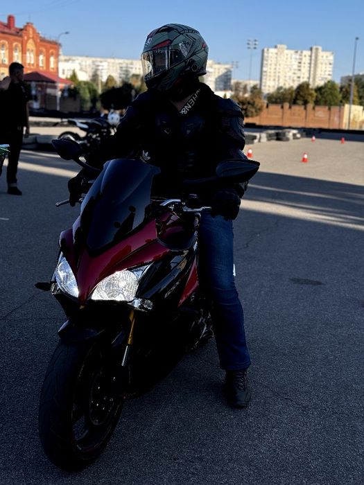 Suzuki сузуки gsx-s1000f ABS