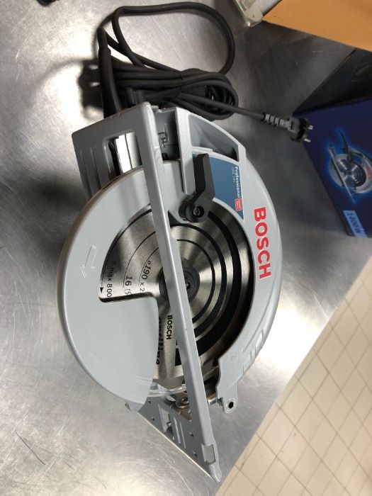 Serra Circular Bosch GKS 190 Professional Promo