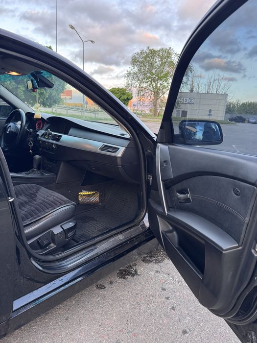 Продам Е60 АВТОМАТ