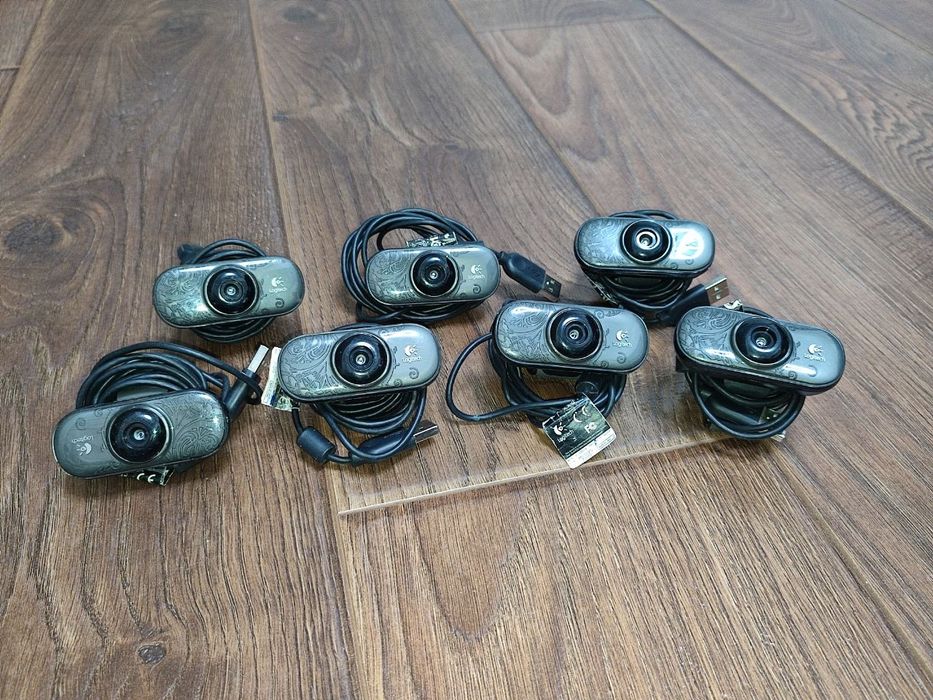 Веб-камери Logitech: C270, C170, C210