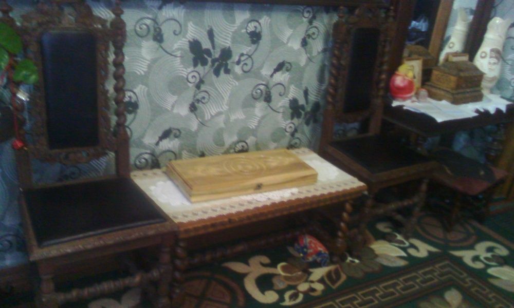 стол журнальный