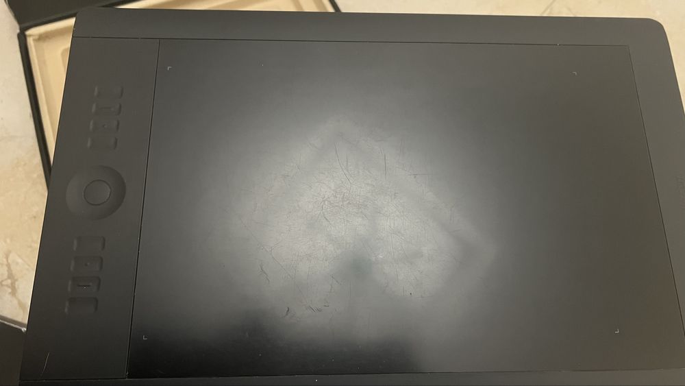 Графічний планшет Wacom Intuos 5 touch L  PTH-850