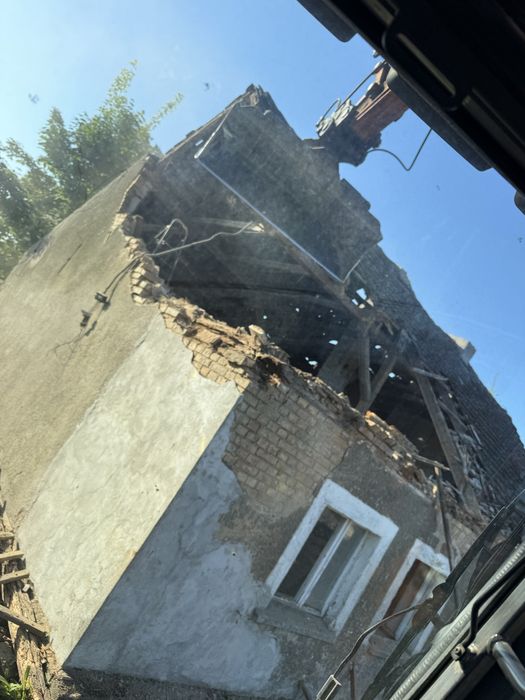 Wyburzenia , rozbiórki budynkow, hali, stodoly