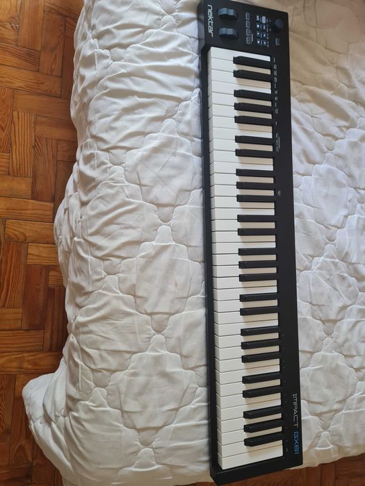 Teclado MIDI Nektar Impact GX61 [COMO NOVO]