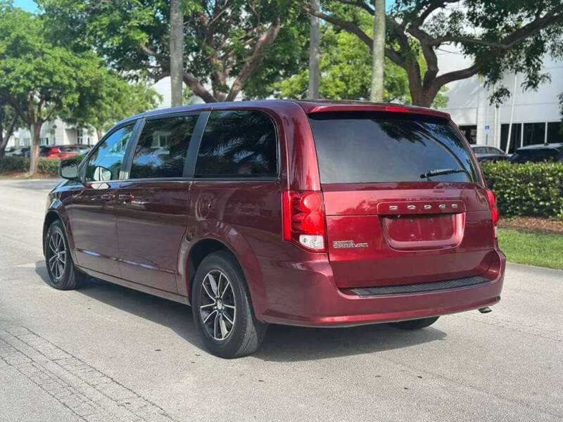 2018 Dodge Grand Caravan SE