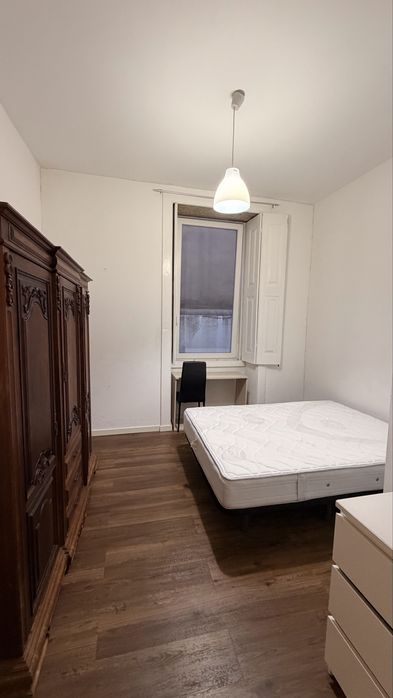 Arrendo quarto espinho