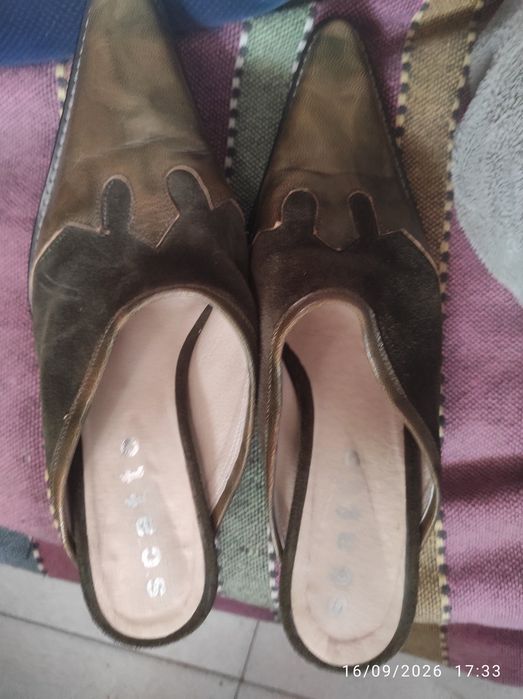 Sapatos tipo socas