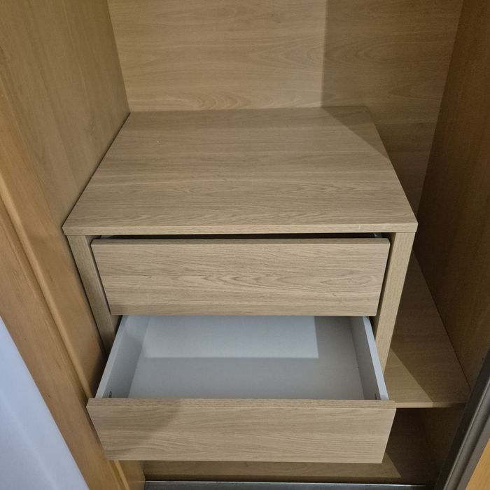 Módulo com duas gavetas