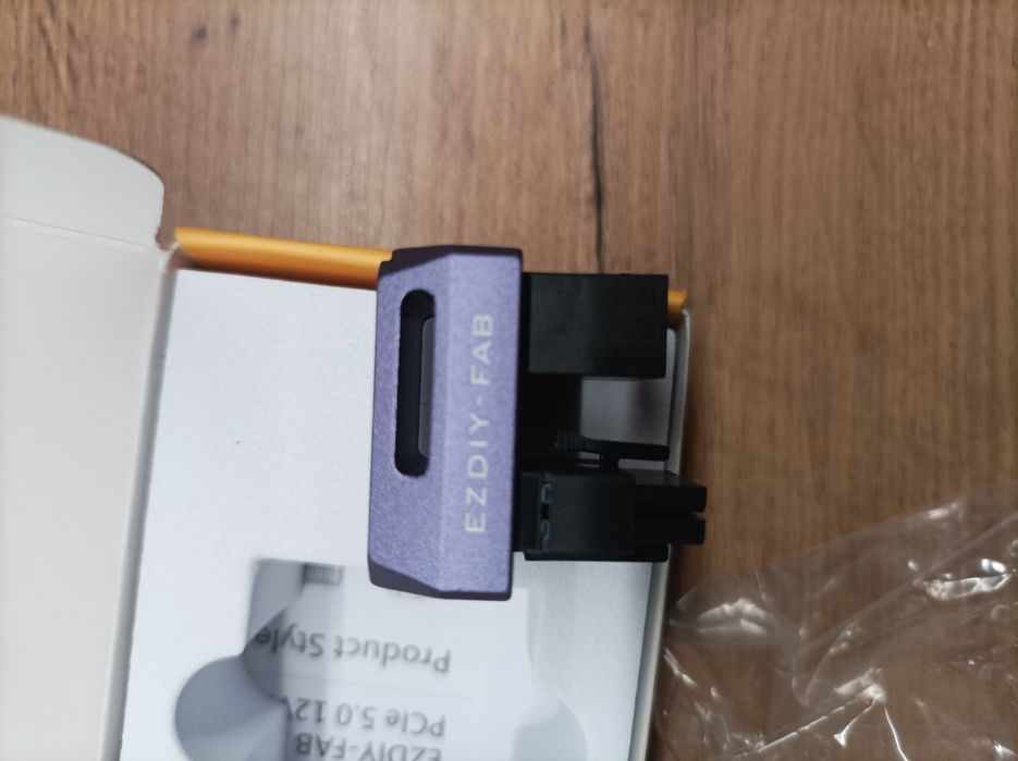 Adapter 12VHPWR ezdiy-fab