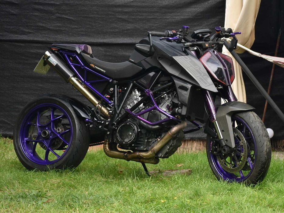 KTM