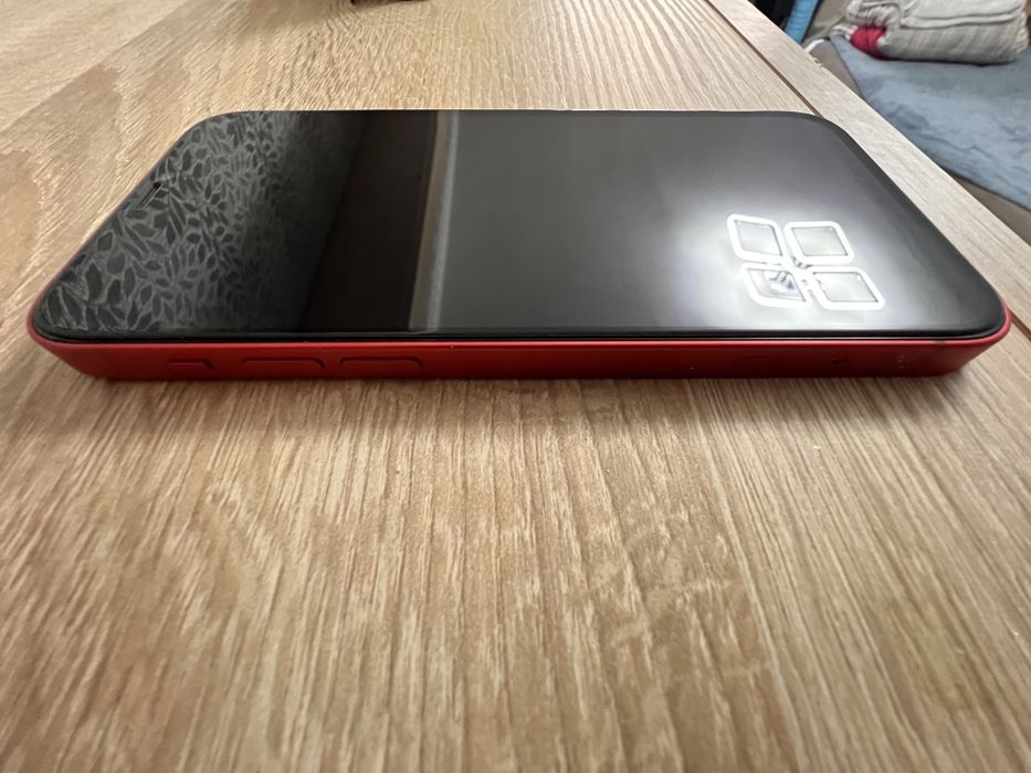 iPhone 12 128GB RED