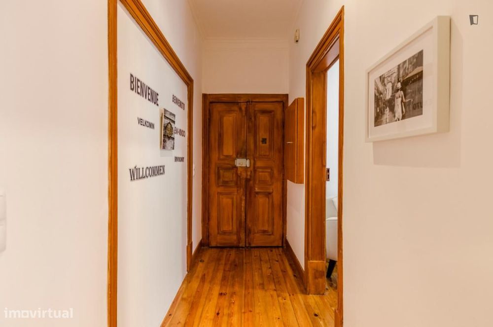 Quarto - localizado em Avenida da Liberdade Lisbon