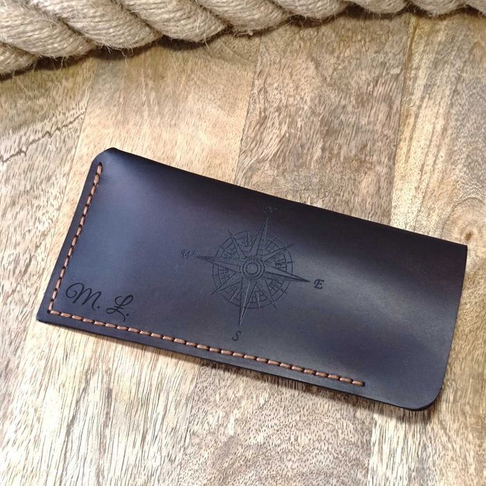 Skórzane etui na okulary z grawerem personalizowane handmade