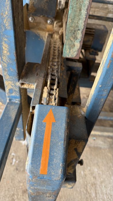 Formatówka do desek Paletówki Obrzynarka MaszDrew  Palety piła