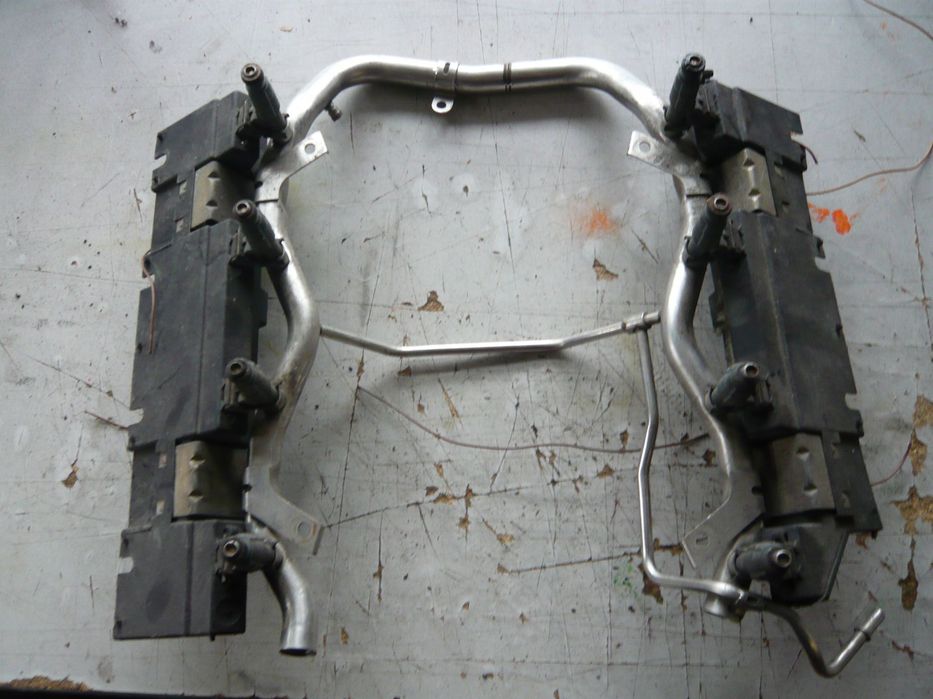 listwa wtryskowa 1437443 bmw e53