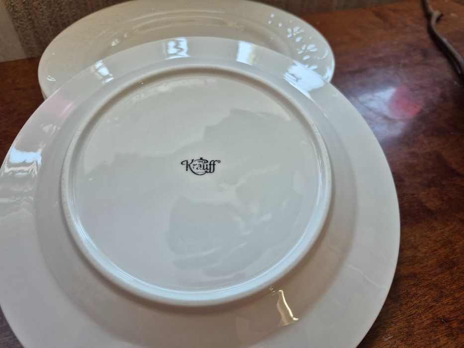 Тарелки кружевные Krauff  диаметр 20 см