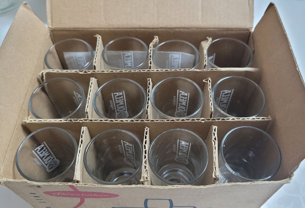 Kieliszki do tequili 12 sztuk, nowe!