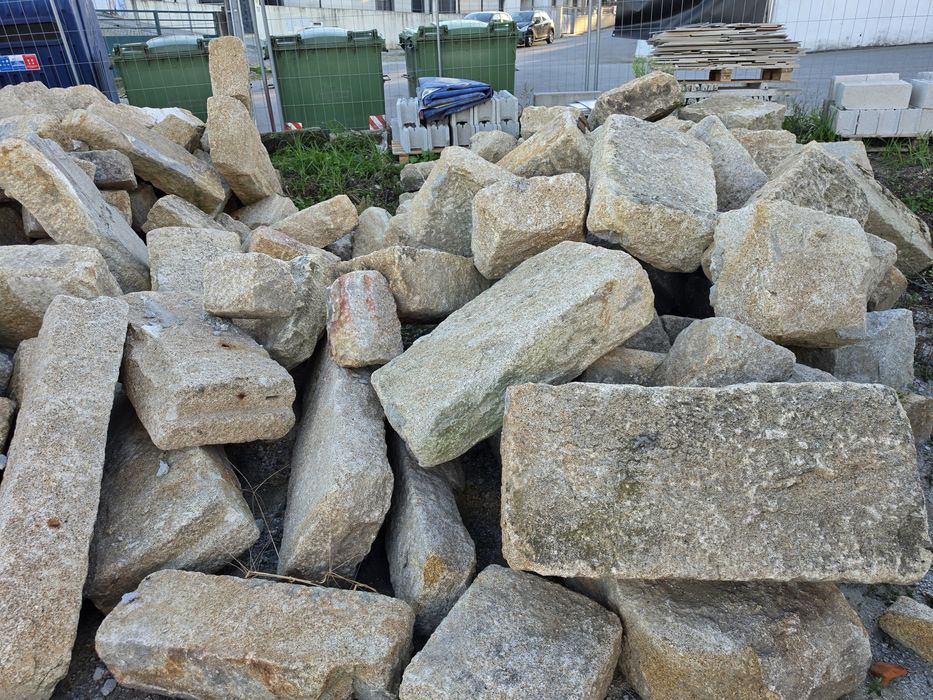 Pedra Amarela ..dra