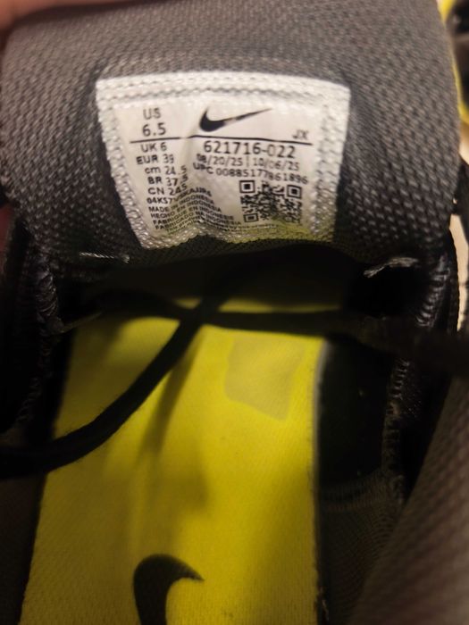 Buty Nike Reax 8 TR rozm. 39 (jak nowe)