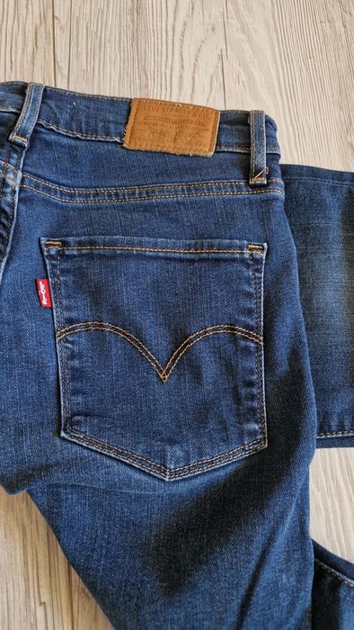 Jeansy damskie Levi's 724  W27 L28