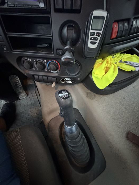 Daf 510Cv com grua e bascula