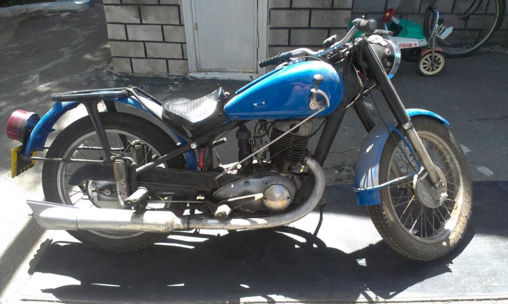 Антиквр Іж-49 1953року