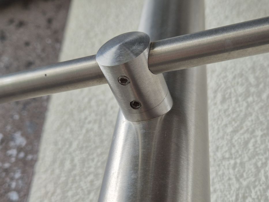 Balustrada okrągła nierdzewna 250cm