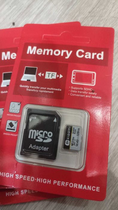 Мicro SD карты на 128 гб.  10 класса.