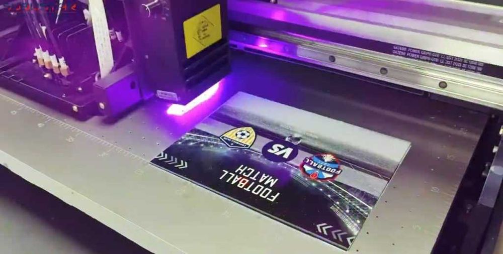 UV DTF друк на акрилі, пластику, металі, дереві. УФ наліпки на оракалі