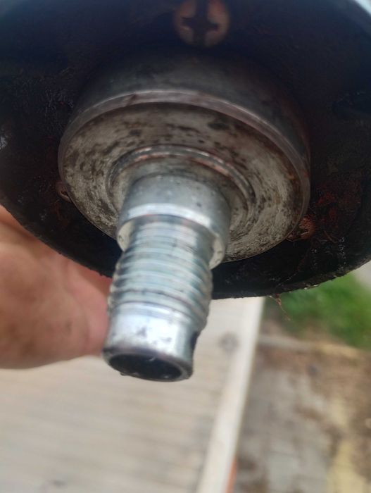 Kosa spalinowa Stiga SB 440 pali działa silnik ok