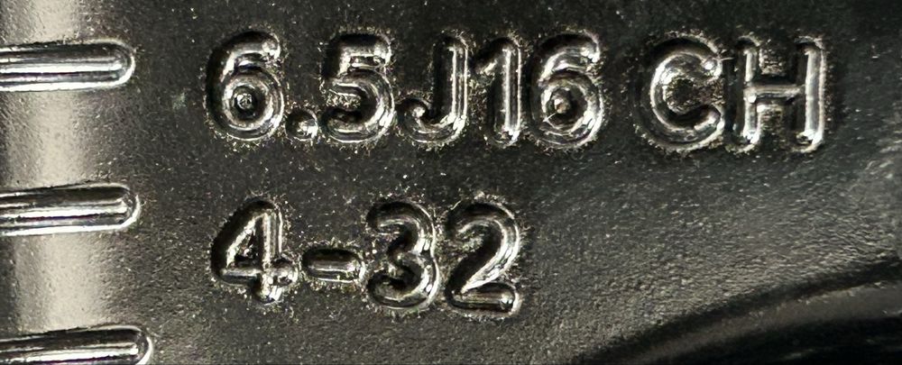 395 Felgi Aluminiowe Oryginał OPEL R 16 4x108 otwór 65 Bardzo Ładne jak NOWE