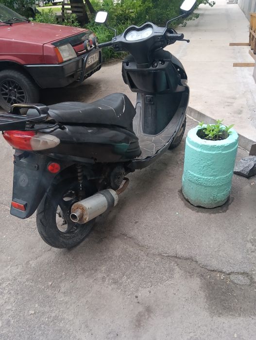 Продам скутер-(мопед )на полном ходу