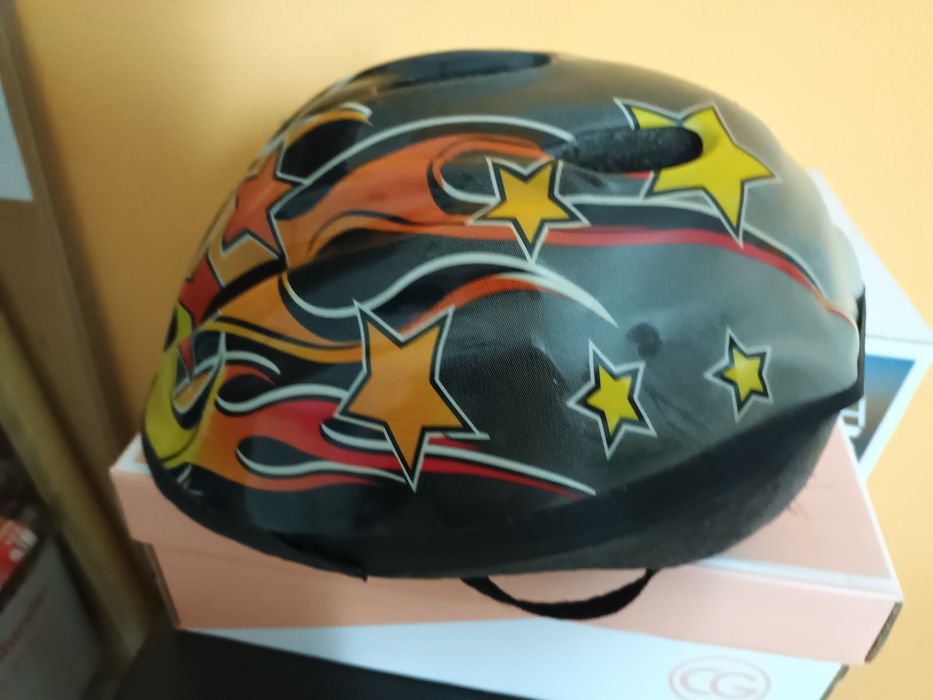 Capacete criança  bicicleta 3 aos 6 anos