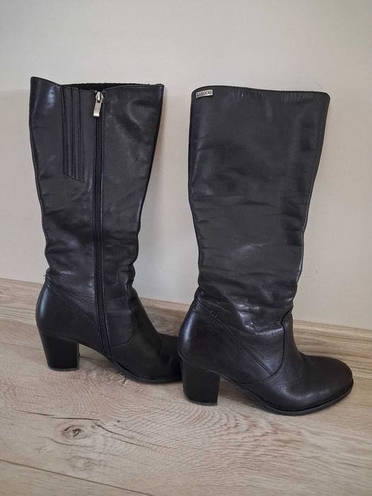 Kozaki damskie Lasocki ze skóry,  rozm. 38, sran bardzo dobry