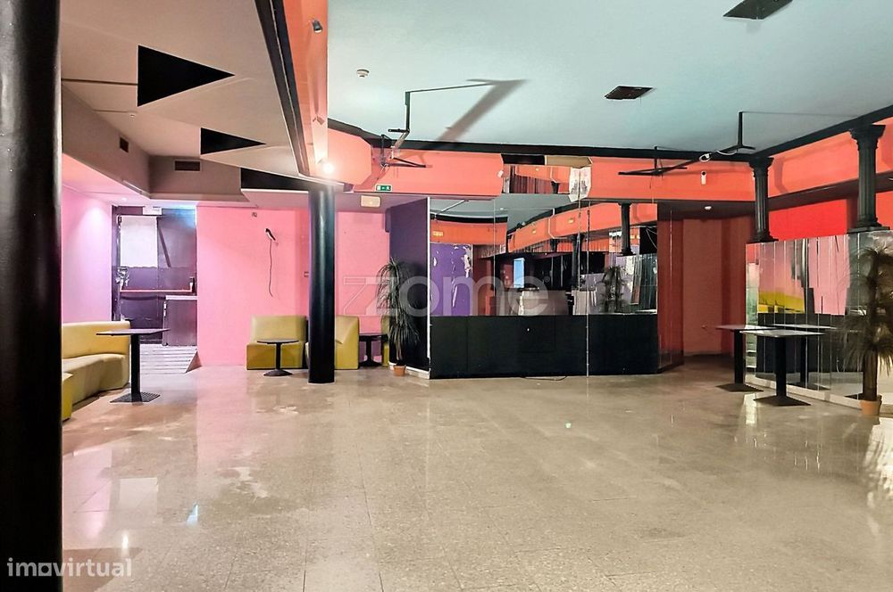 Comércio | 2145m2 de terreno | Esgueira |