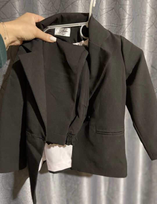 Брючный костюм на девочку