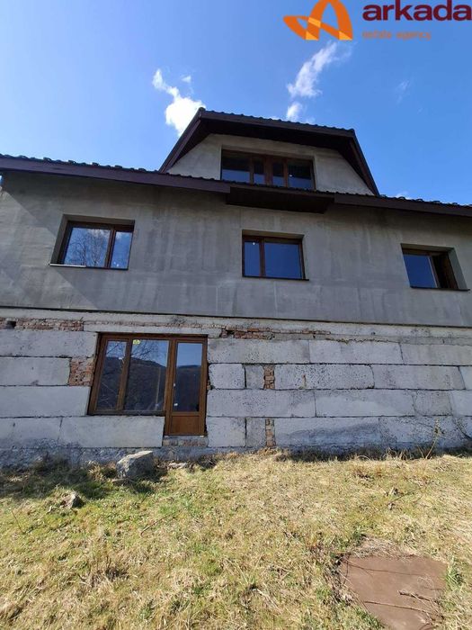 Продам будинок з панорамним видом на гори в Яремче!!! 1м2=414$