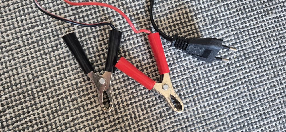 Carregador auto/moto