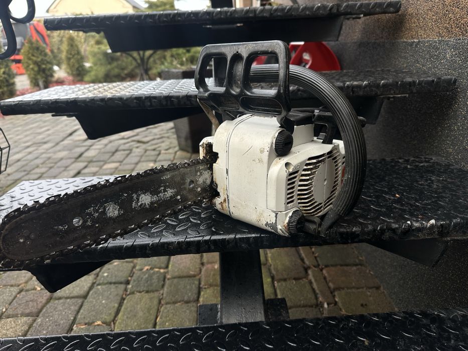 Piła spalinowa STIHL 010 AV gałęziówka aluminiowy karter pilarka