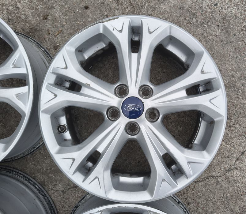 Komplet alufelg 7,0Jx17H2 Ford 5x108 !