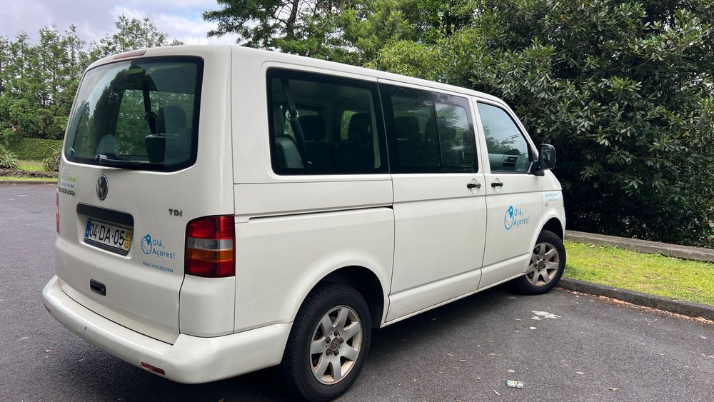 Volkswagen Transporter 1.9 TDI, 9 Lugares, Ar Condicionado Dianteiro e Traseiro, IPO até 02/2027