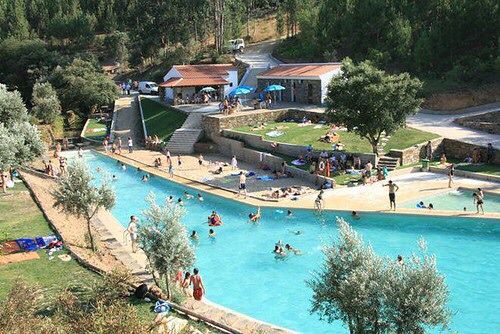 Terreno potencial para turismo rural na chaveira ,Cardigos,Mação