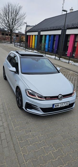 Volkswagen Golf 2.0  VII GTI 245KM
Bezwypadkowy   Jak nowy