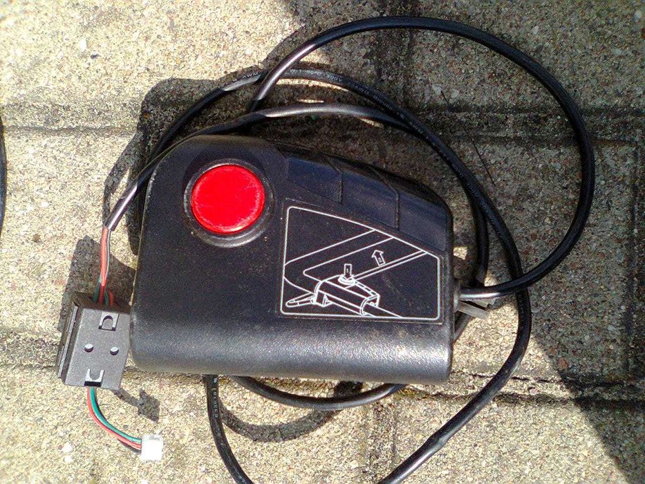 Wyłącznik włącznik do uchwytu rączki od kosiarka elektryczna Einhell