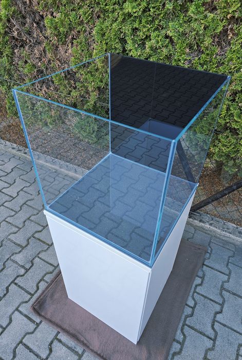 Szafka półka komoda stojak z akwarium morskim słodkim optiwhite aquael