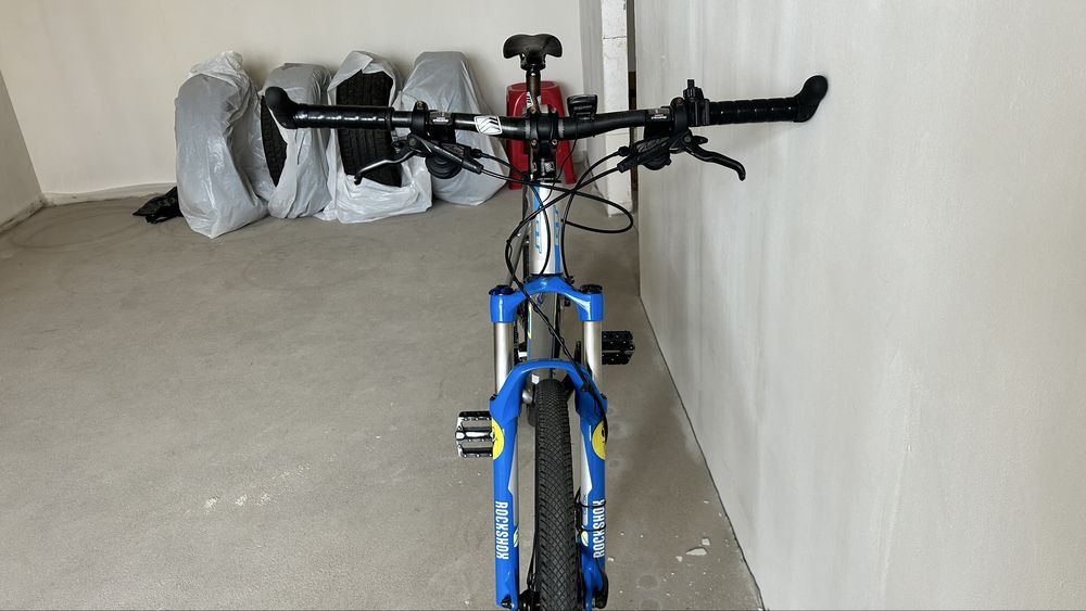 Продам велосипед GT Avalanche 1.0, 26 колеса, deor/xt/rockshox